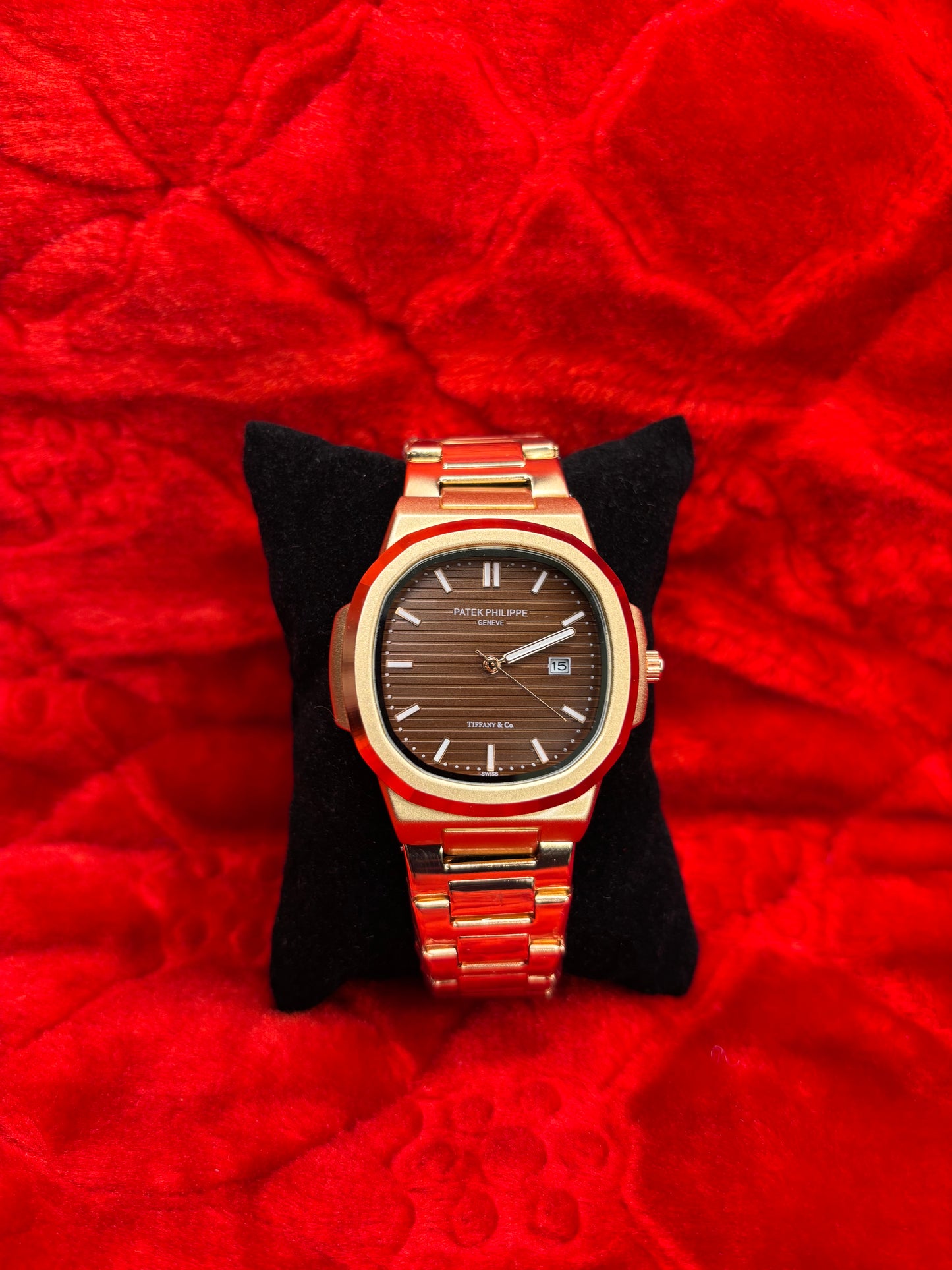 PATEK PHILIPPE
GENEVE ( Brown Dial)