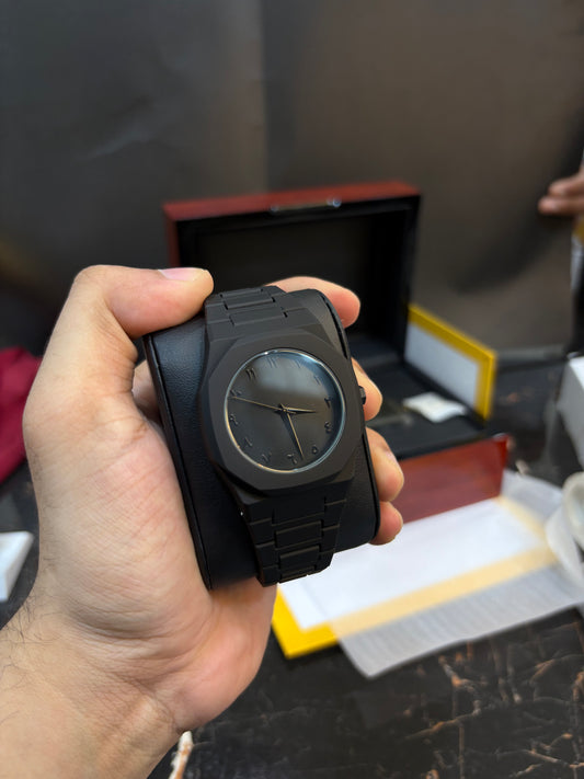 Black Aura Arabic Watch