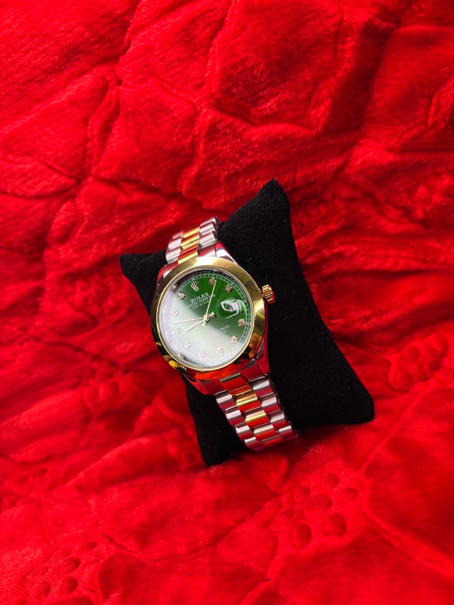 ROLEX
OYSTER PER/ETUAL DATE ADJUST